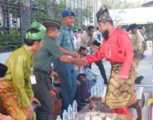 Wakili Bupati, Asisten I Pemkab Bengkalis Apel Hari Jadi Prov Riau ke 68