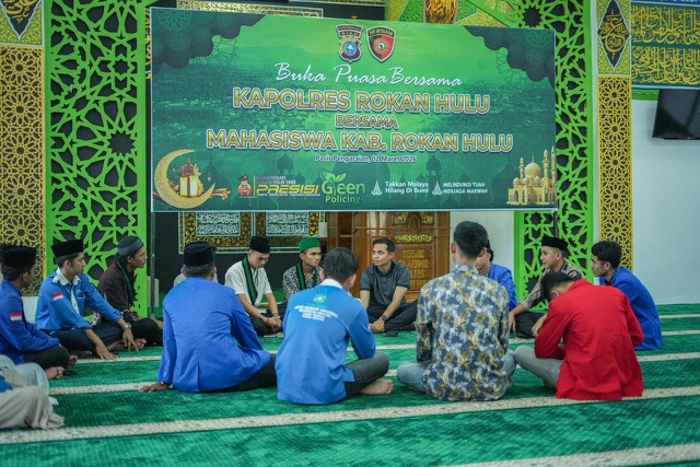 Mahasiswa Apresiasi Buka Puasa Bersama Kapolres Rohul, Nilai Jadi Ruang Silaturahmi dan Dialog Positif