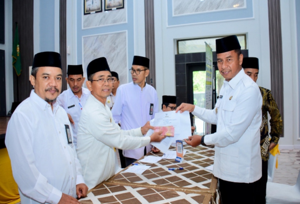 Peluncuran gerakan zakat Infak dan sadaqah di Kampar