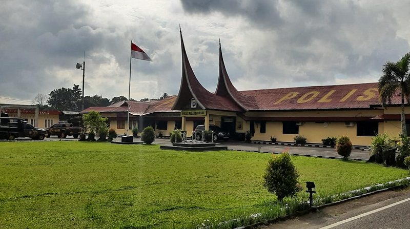 Mapolres Padang Panjang