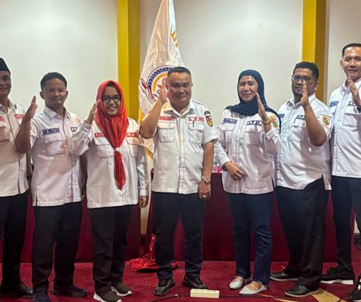 Sarjoko alias Asun kembali terpilih secara aklamasi sebagai Ketua DPD LPM Kota Pekanbaru untuk periode 2026-2031. Foto: Istimewa.