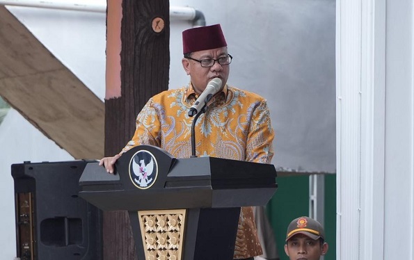 Bupati Kuantan Singingi, Dr. H. Suhardiman Amby