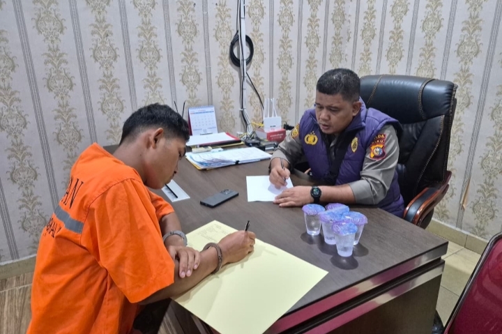 Tim Psikologi Polda Riau Periksa Tersangka Kasus Pembunuhan Ortu Sendiri