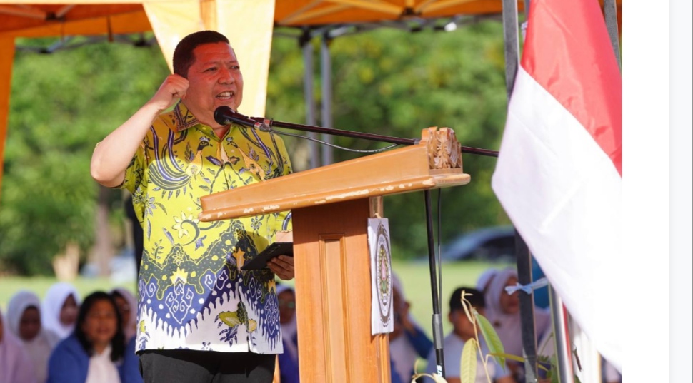 Asisten I Setdaprov Riau, Zulkifli Syukur