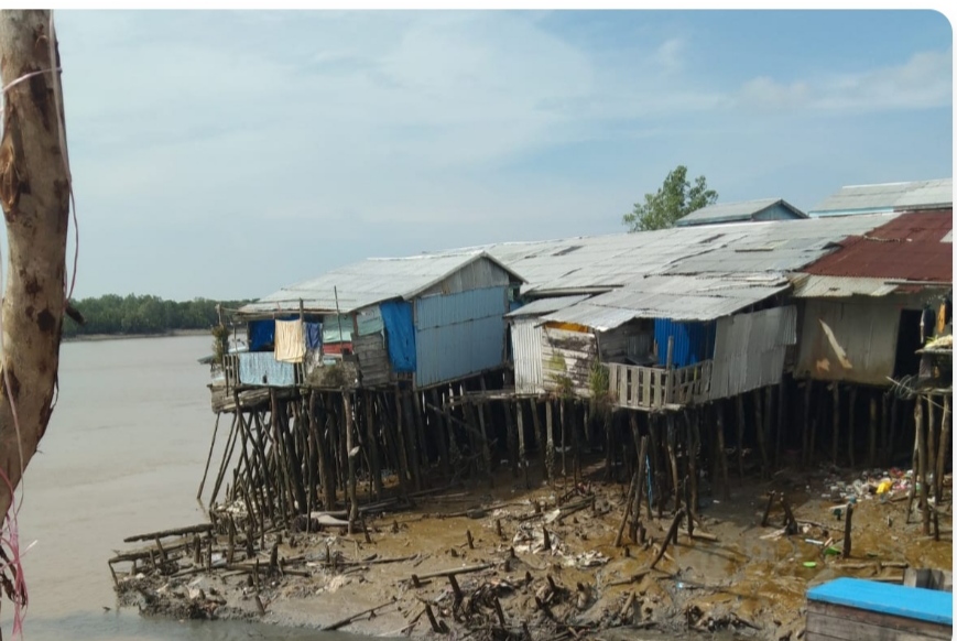 Rumah terdampak longsor di Inhil