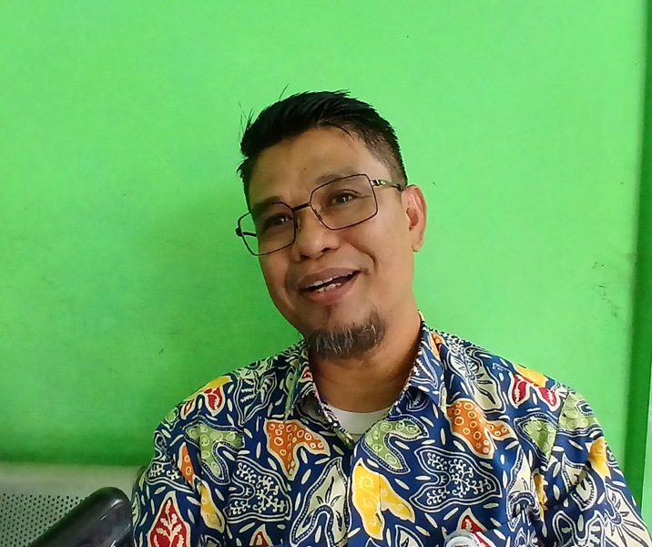 Kepala DPMPTSP Pekanbaru Zaki Helmi. Foto: Surya/Riau1.