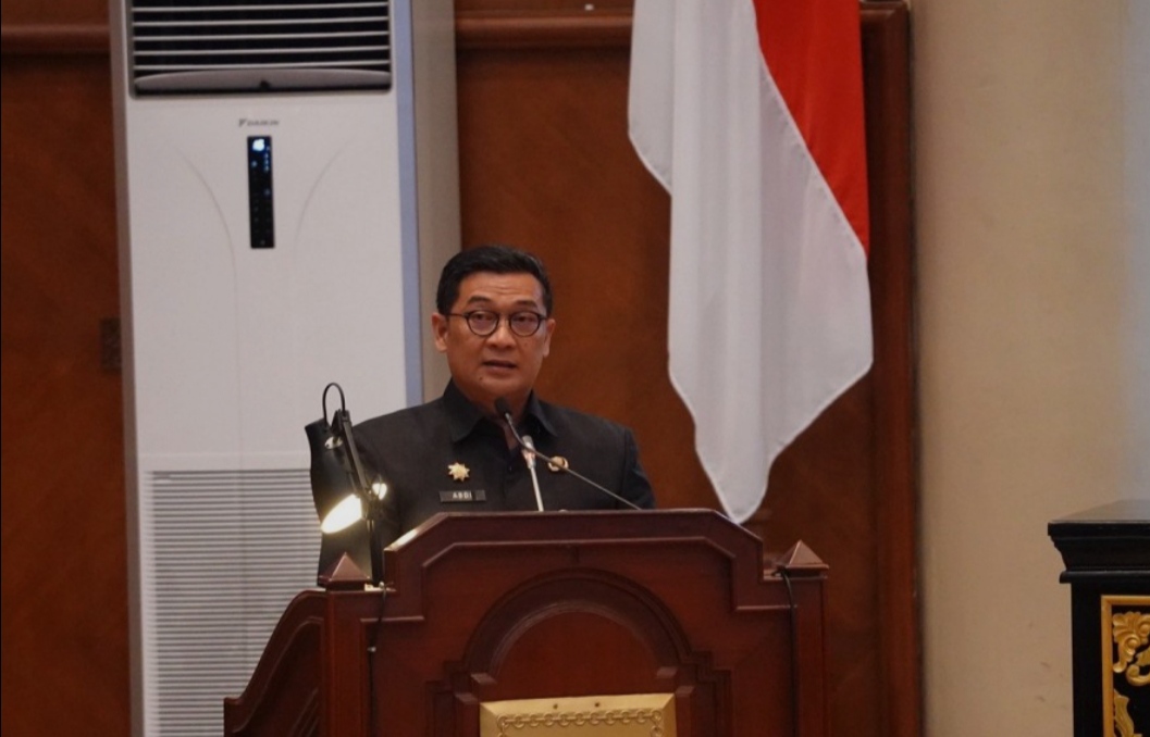 Sekdaprov Riau, Syahrial Abdi