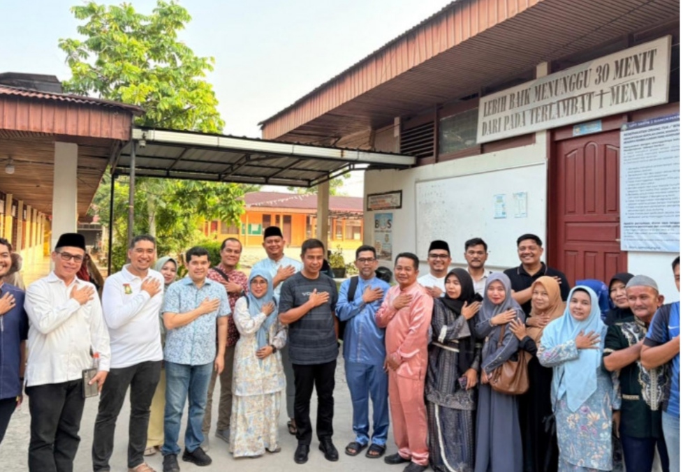 Bupati Kampar, Ahmad Yuzar tinjau kondisi sskolah