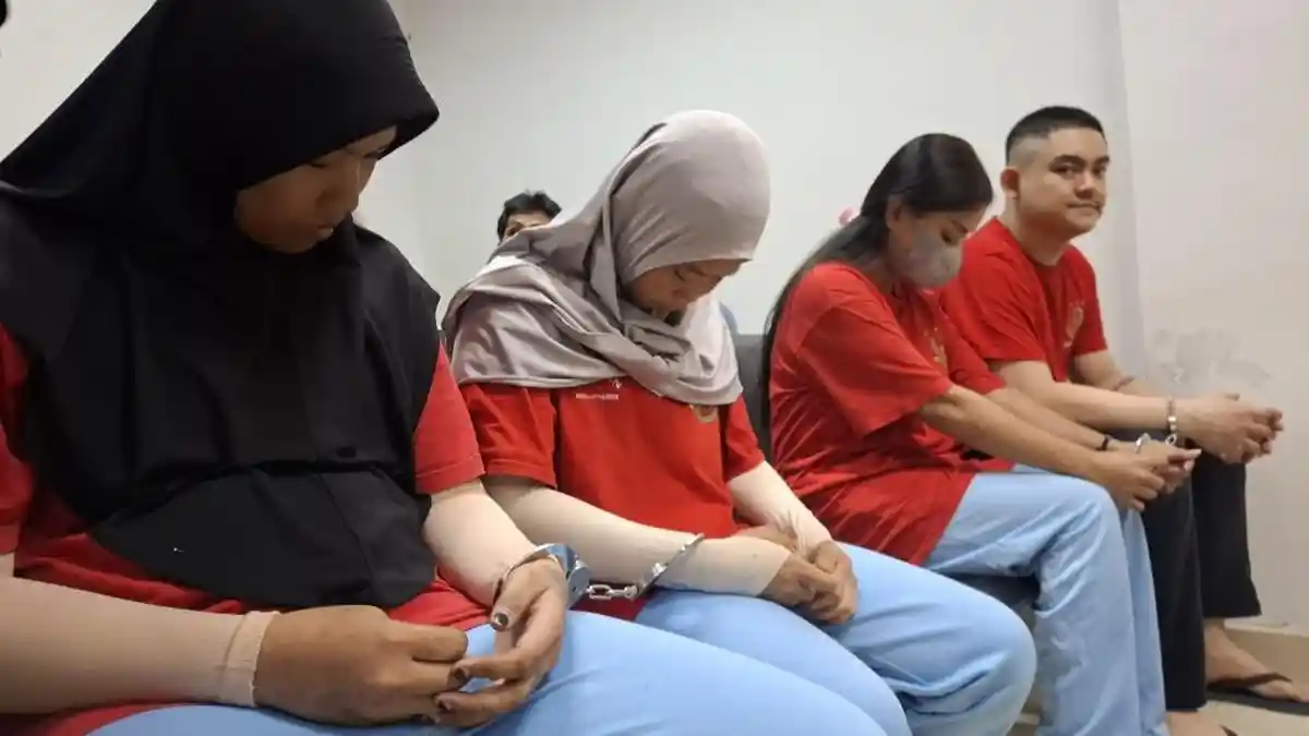 Terdakwa Pembunuh Dwi Putri Aprilian Dini/Tribunbatam