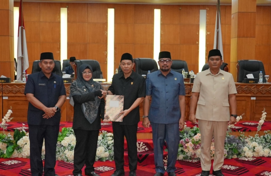 Rapat Paripurna DPRD Siak