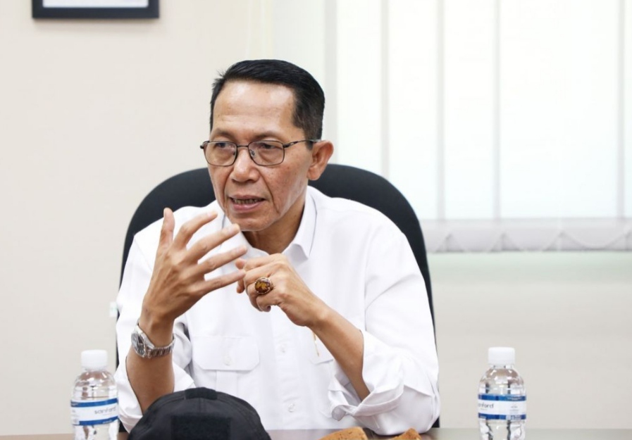Wali Kota Batam, Amsakar Achmad