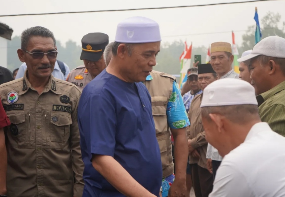 Kunjungan kerja Bupati Inhil, Herman ke Sungai Buluh