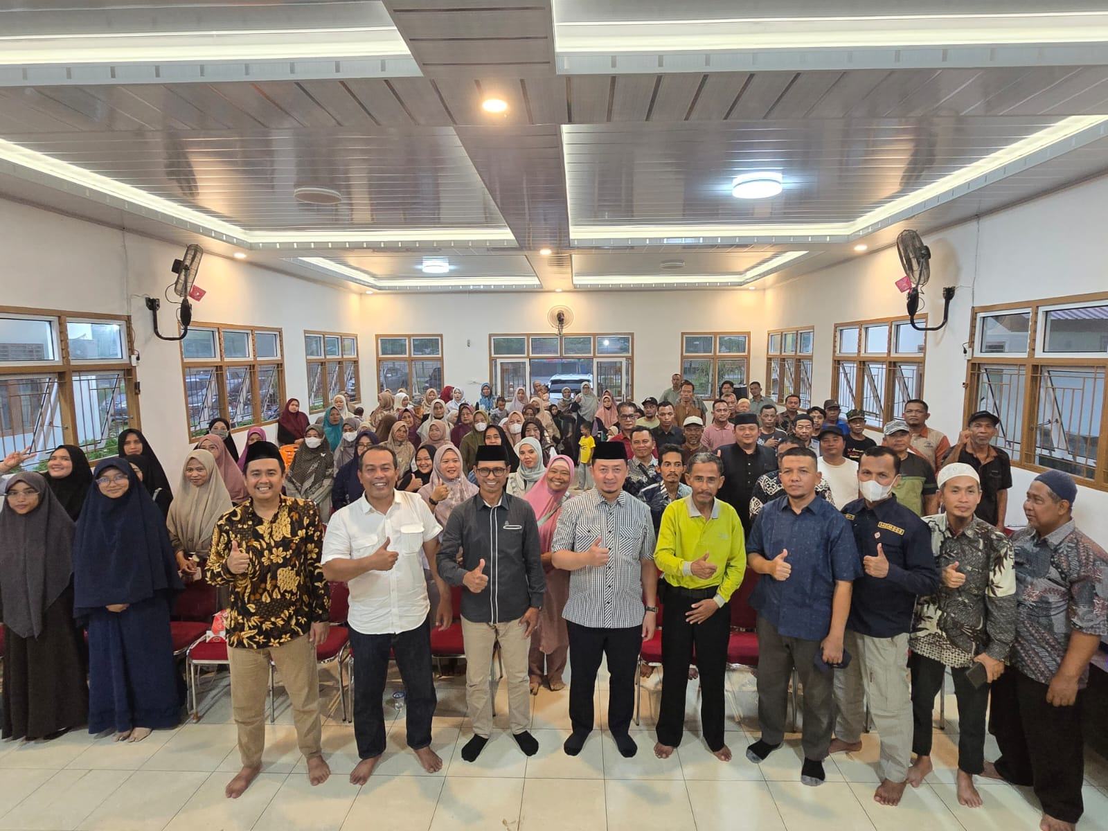 Kunjungan Anggota DPR RI, Syahrul Aidi ke Desa Tanjung Sawit
